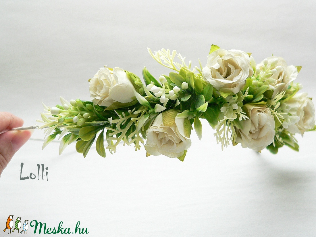 Ekrü nagy rózsás fél fejkoszorú, virágkoszorú, virágkorona fotózáshoz,  esküvőre -  - Meska.hu