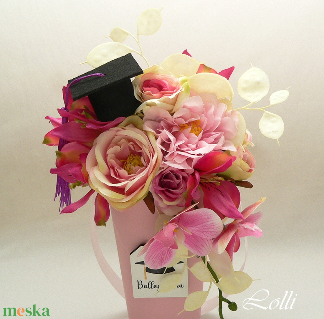 Rózsaszín orchideás ballagási kistáska csokor - otthon & lakás - dekoráció - virágdísz és tartó - csokor & virágdísz - Meska.hu