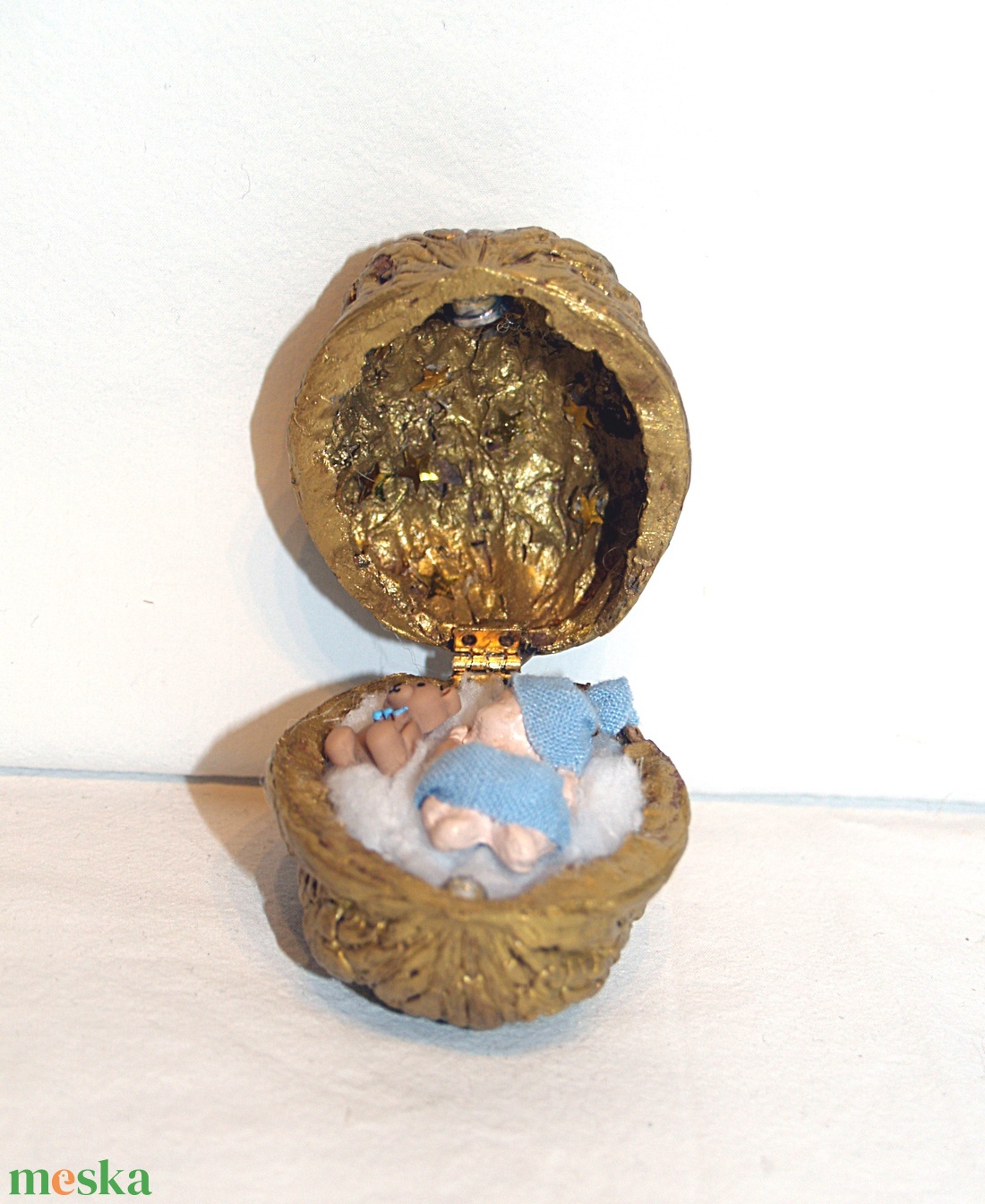 Gender reveal- Egy dió, benne egy nagy csoda - baba - mama - babaemlékek - bababejelentők - Meska.hu