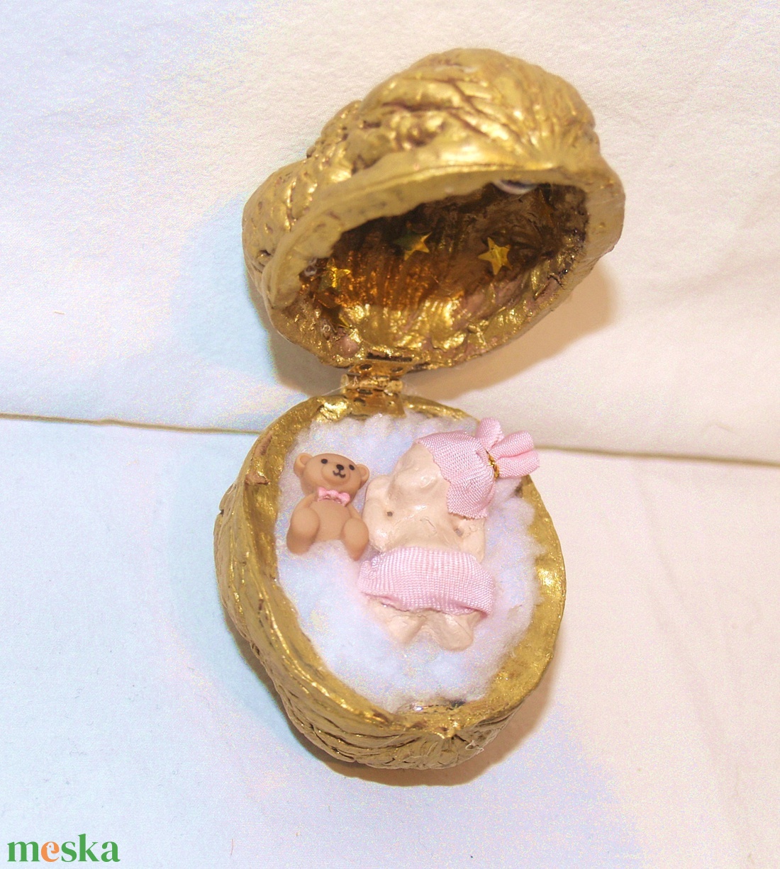 Gender reveal- Egy kis dió, benne egy nagy csoda - baba - mama - babaemlékek - bababejelentők - Meska.hu