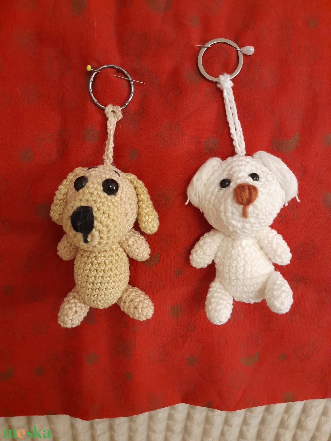 Horgolt kutyusok, kulcstartó  - játék & sport - plüssállat & játékfigura - béka - Meska.hu