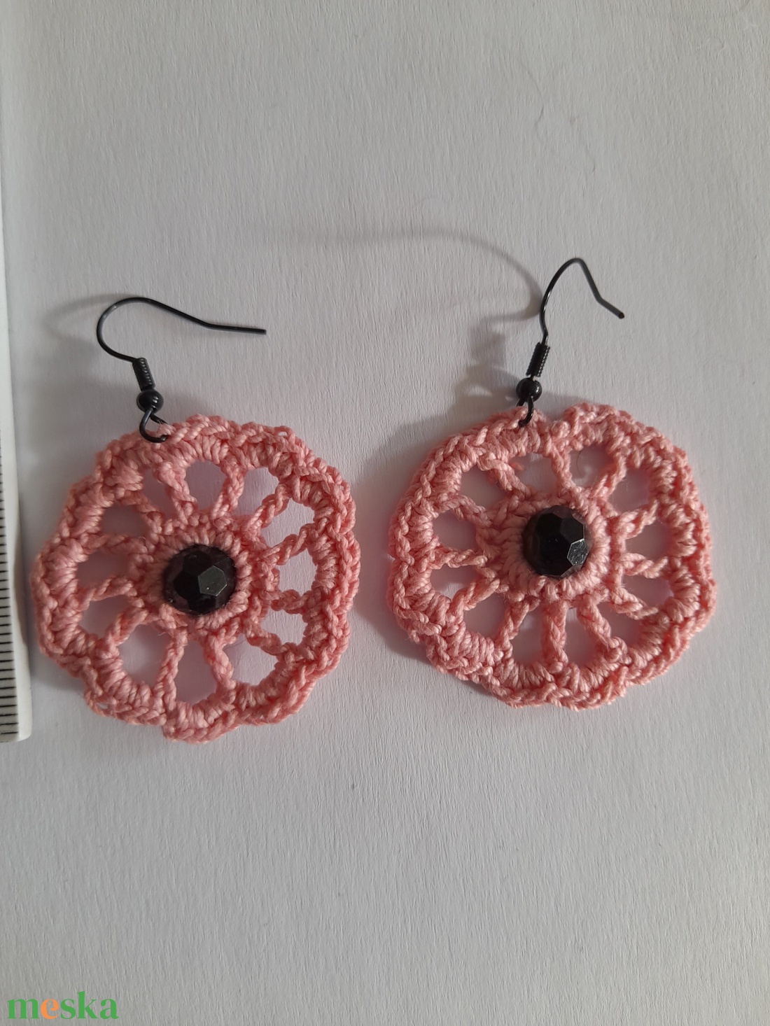 Horgolt fülbevaló, himző cérnából  - ékszer - fülbevaló - lógós kerek fülbevaló - Meska.hu