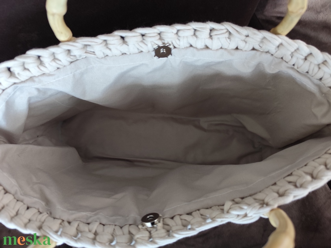 Horgolt bézs kézitáska  - táska & tok - kézitáska & válltáska - kézitáska - Meska.hu