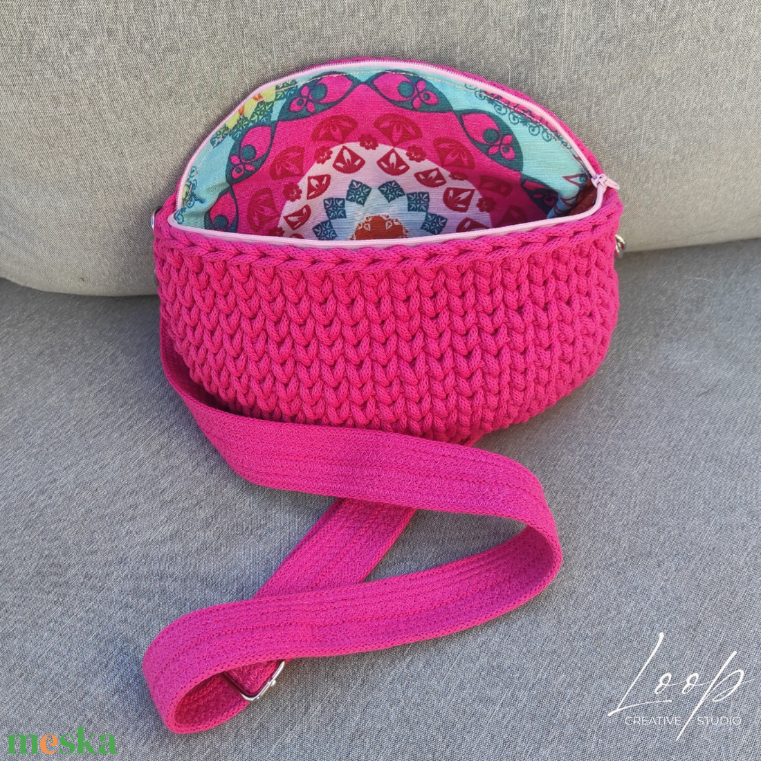 Bohém magenta horgolt crossbody táska mandala béléssel kézzel készült női oldaltáska - táska & tok - kézitáska & válltáska - kézitáska - Meska.hu Bohém magenta horgolt crossbody táska mandala béléssel kézzel készült női oldaltáska - táska & tok - kézitáska & válltáska - kézitáska - Meska.hu