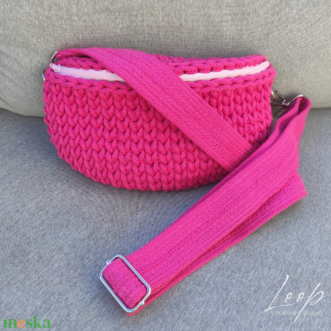 Bohém magenta horgolt crossbody táska mandala béléssel kézzel készült női oldaltáska - táska & tok - kézitáska & válltáska - kézitáska - Meska.hu Bohém magenta horgolt crossbody táska mandala béléssel kézzel készült női oldaltáska - táska & tok - kézitáska & válltáska - kézitáska - Meska.hu
