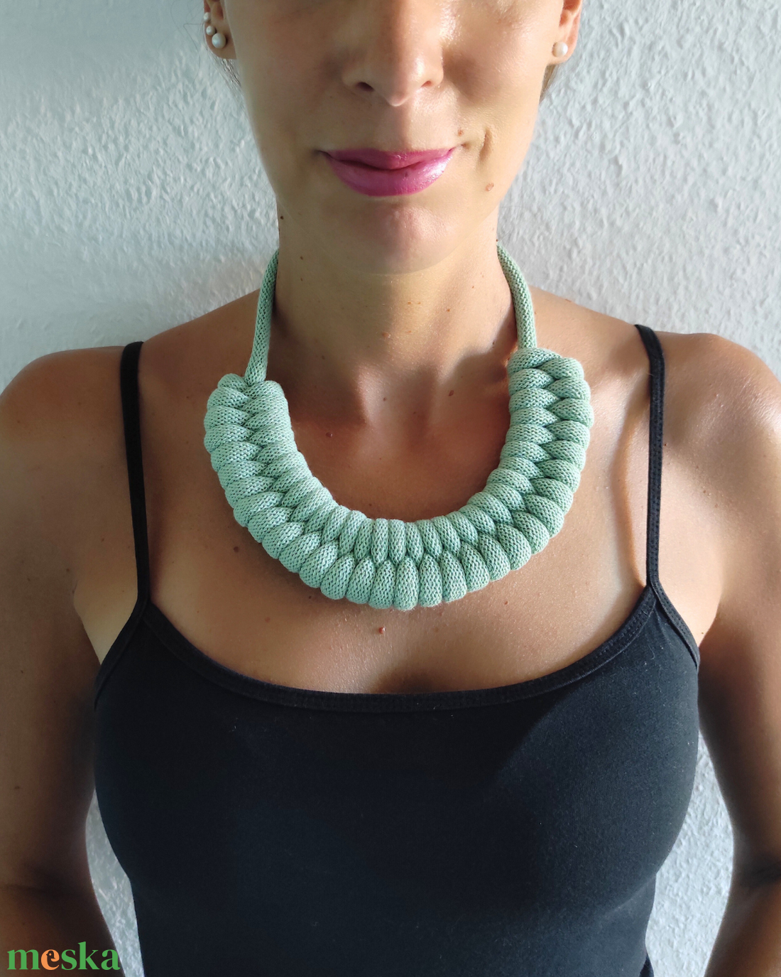 Kézzel készült menta kötél nyaklánc modern, könnyű és kényelmes ékszer, hétköznapi és alkalmi viselethez. - ékszer - nyaklánc - medál nélküli nyaklánc - Meska.hu Kézzel készült menta kötél nyaklánc modern, könnyű és kényelmes ékszer, hétköznapi és alkalmi viselethez. - ékszer - nyaklánc - medál nélküli nyaklánc - Meska.hu