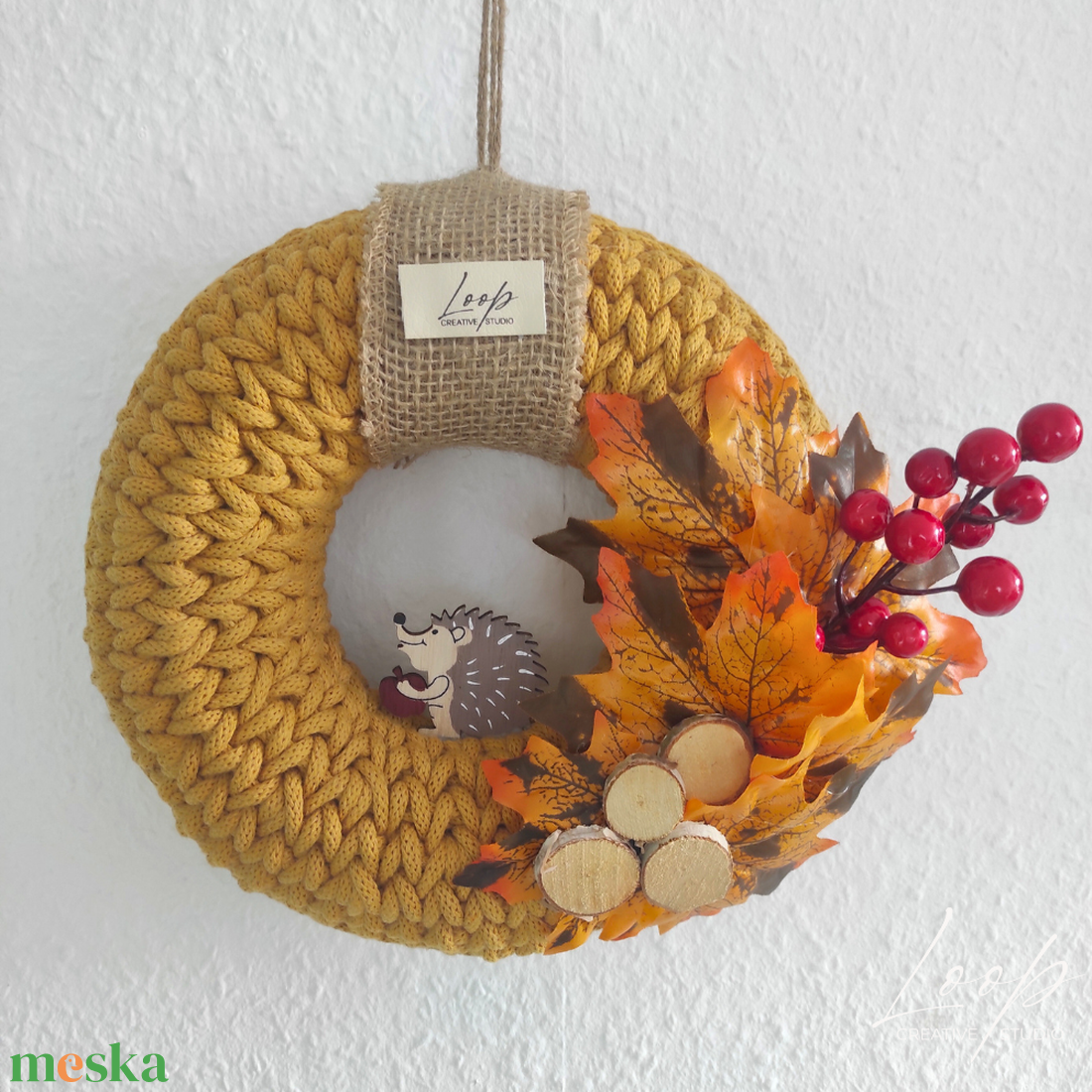 Hangulatos őszi ajtódísz kézzel horgolt alapon - otthon & életmód - dekoráció - ajtó- és ablak dekoráció - ajtódísz & kopogtató - Meska.hu