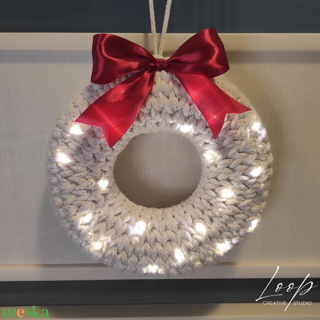 Horgolt, egyedi design karácsonyi ajtódísz -csillogó fehér - karácsony - adventi díszek - adventi ajtódísz - Meska.hu