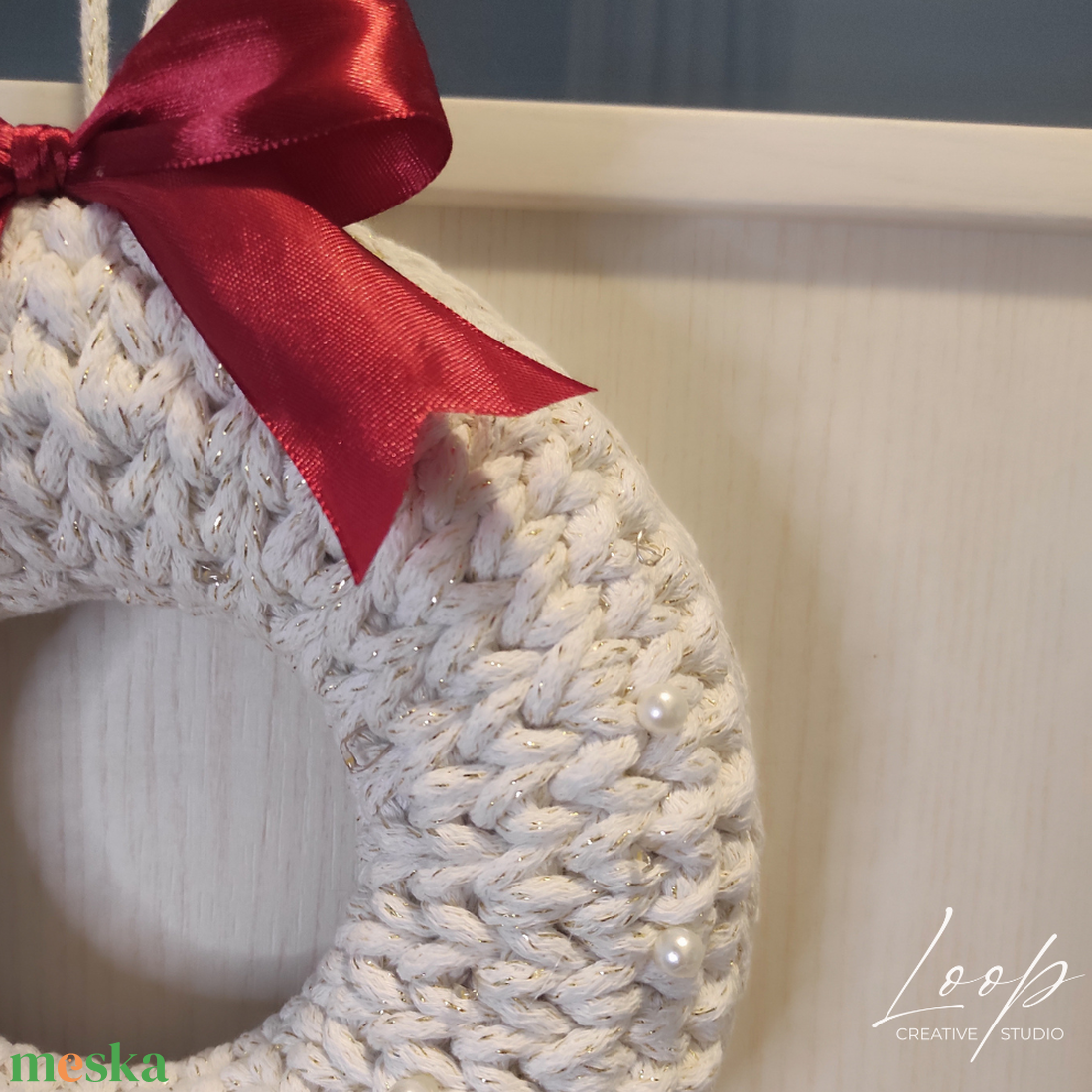 Horgolt, egyedi design karácsonyi ajtódísz -csillogó fehér - karácsony - adventi díszek - adventi ajtódísz - Meska.hu