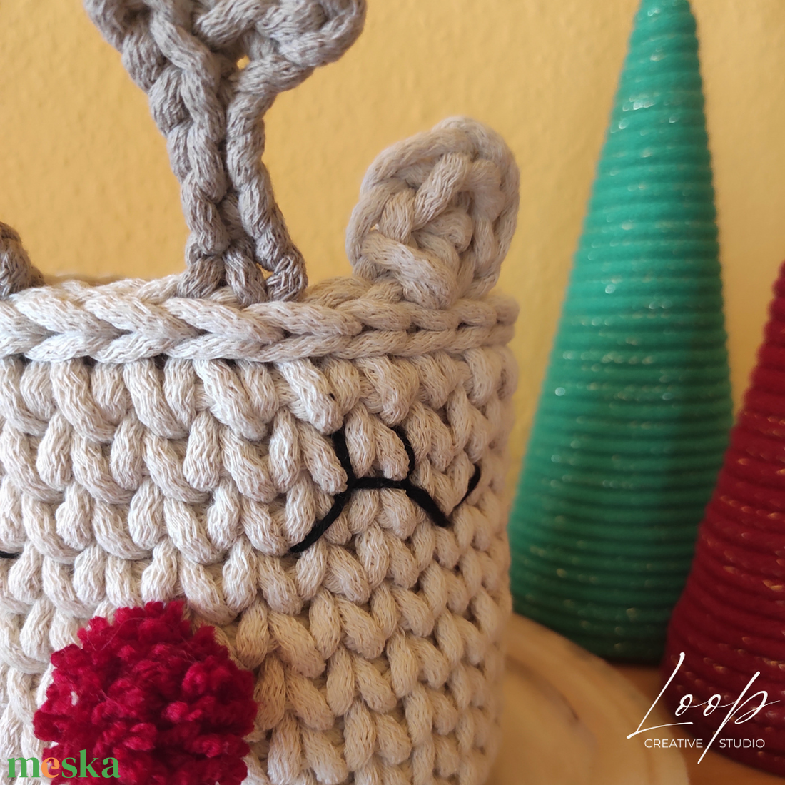 Rénszarvasos horgolt karácsonyi kosár   kézműves tároló / dekoráció - karácsony - karácsonyi lakásdekoráció - karácsonyi lakásdíszek - Meska.hu