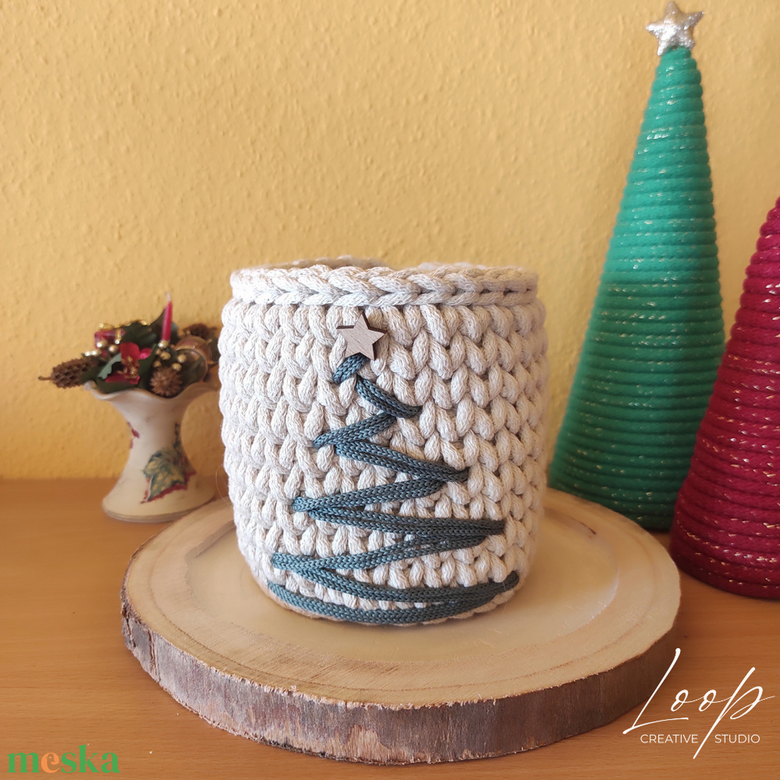 Horgolt karácsonyi kosár, nagy  kézműves tároló / dekoráció - karácsony - karácsonyi lakásdekoráció - karácsonyi lakásdíszek - Meska.hu