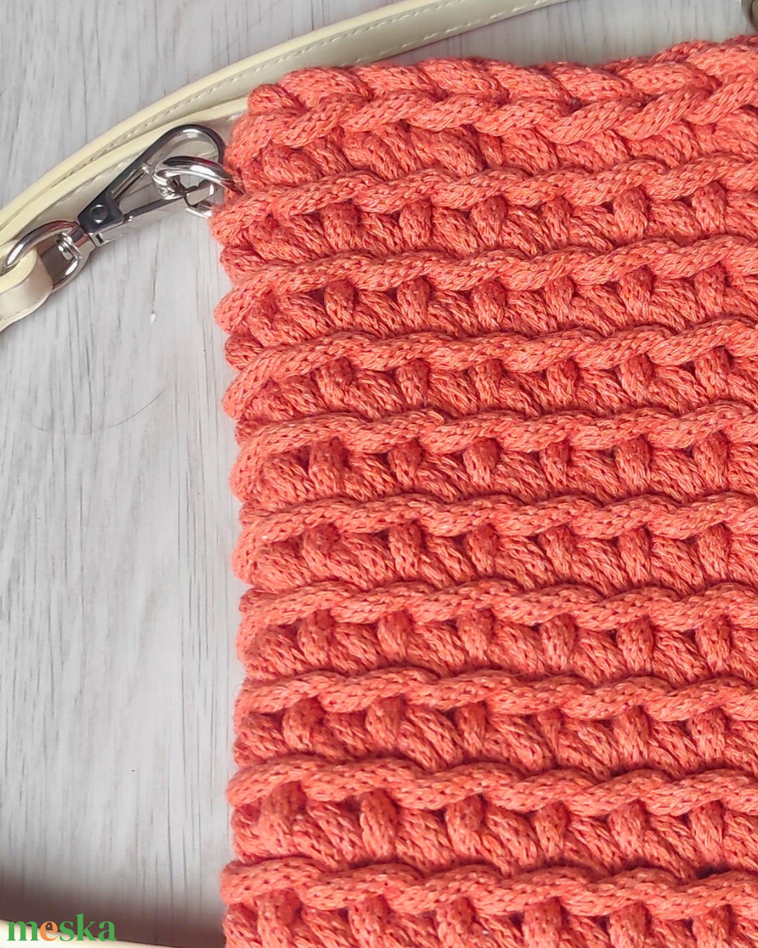 Telefontartó horgolva választható színekben  keresztpántos mobiltok - táska & tok - pénztárca & más tok - telefontok - Meska.hu