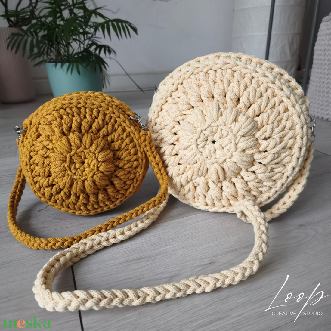 Anya-lánya horgolt Flora táska szett  � bohém virág mintás crossbody táskák, kézműves ajándék - táska & tok - kézitáska & válltáska - vállon átvethető táska - Meska.hu