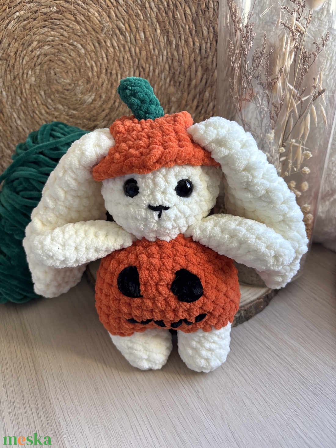 Halloween jelmezes horgolt plüss nyuszi - otthon & életmód - dekoráció - halloween - halloweeni figurák - Meska.hu