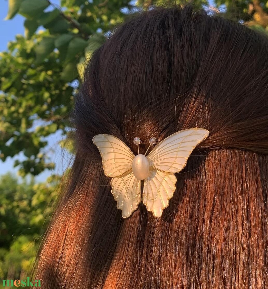 Fehér pillangós hajcsat - ruha & divat - hajdísz & hajcsat - hajdísz - Meska.hu