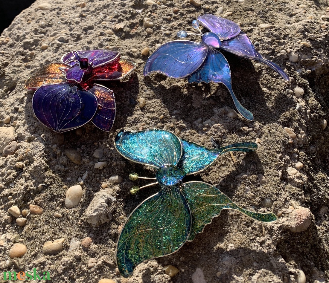 Lila orchidea epoxy hajcsat - ruha & divat - hajdísz & hajcsat - hajdísz - Meska.hu