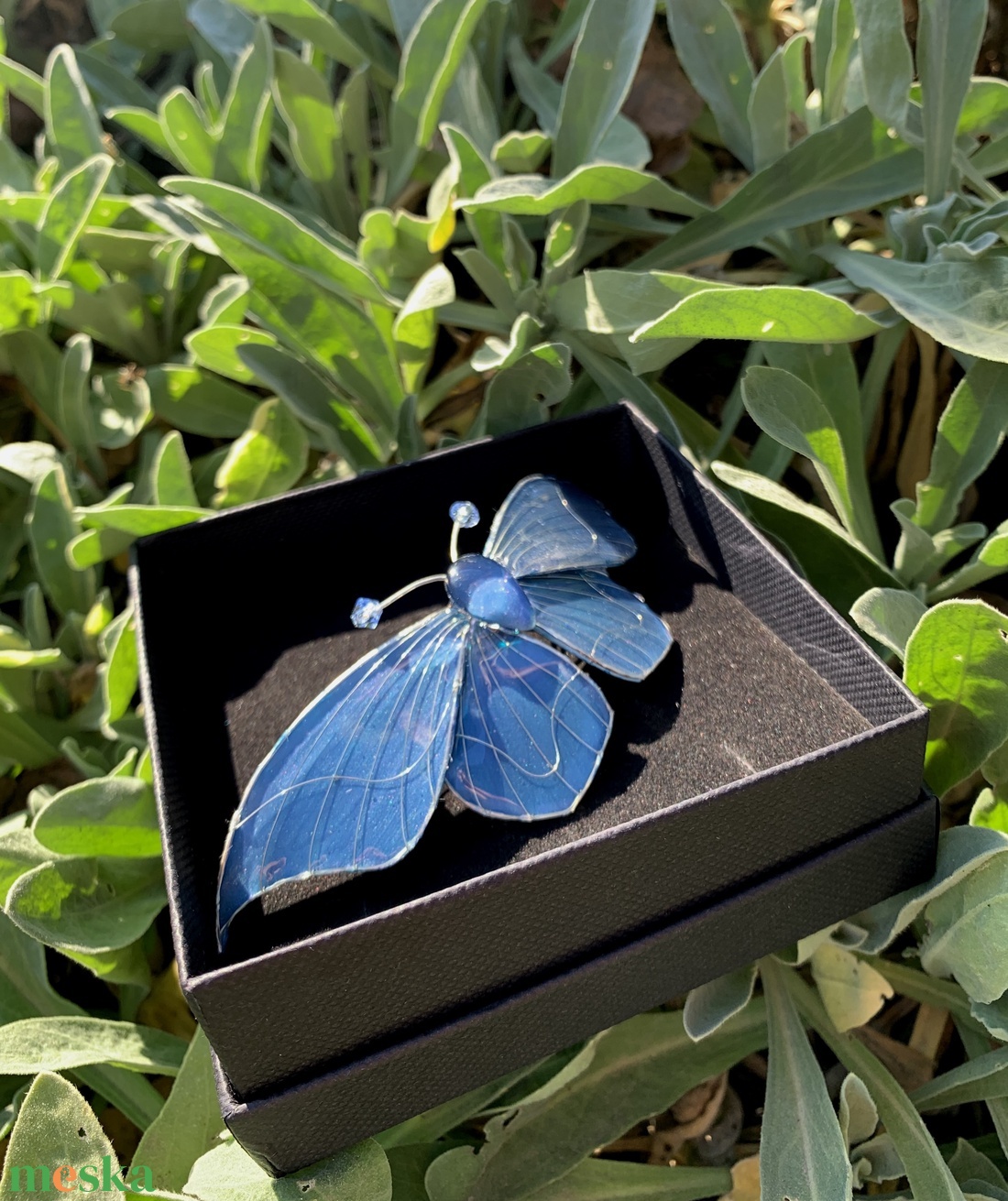 Kék pillangós epoxy hajcsat - ruha & divat - hajdísz & hajcsat - hajdísz - Meska.hu