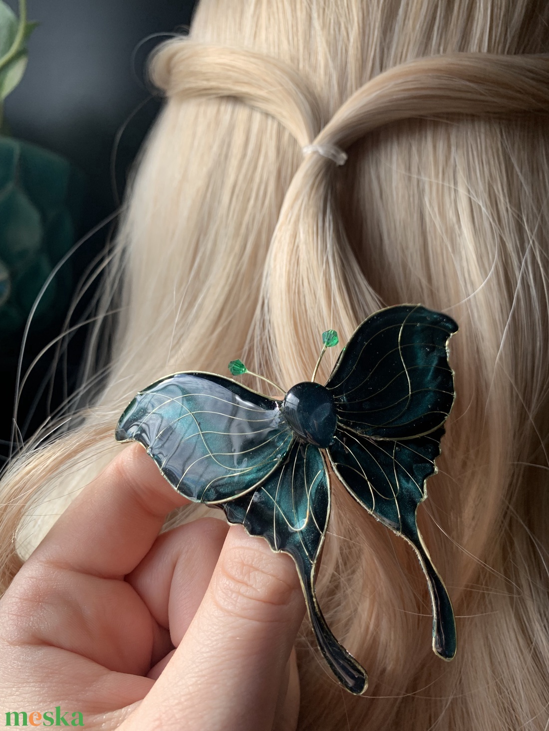 Smaragdzöld holdlepke hajcsat - ruha & divat - hajdísz & hajcsat - hajdísz - Meska.hu