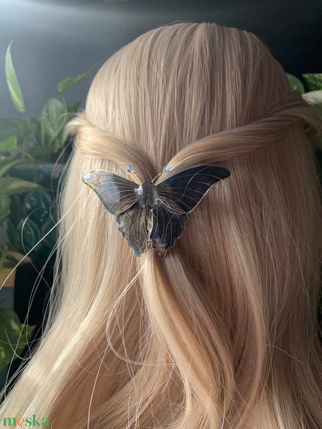 Liláskék-zöldessárga pillangós hajcsat - ruha & divat - hajdísz & hajcsat - hajdísz - Meska.hu