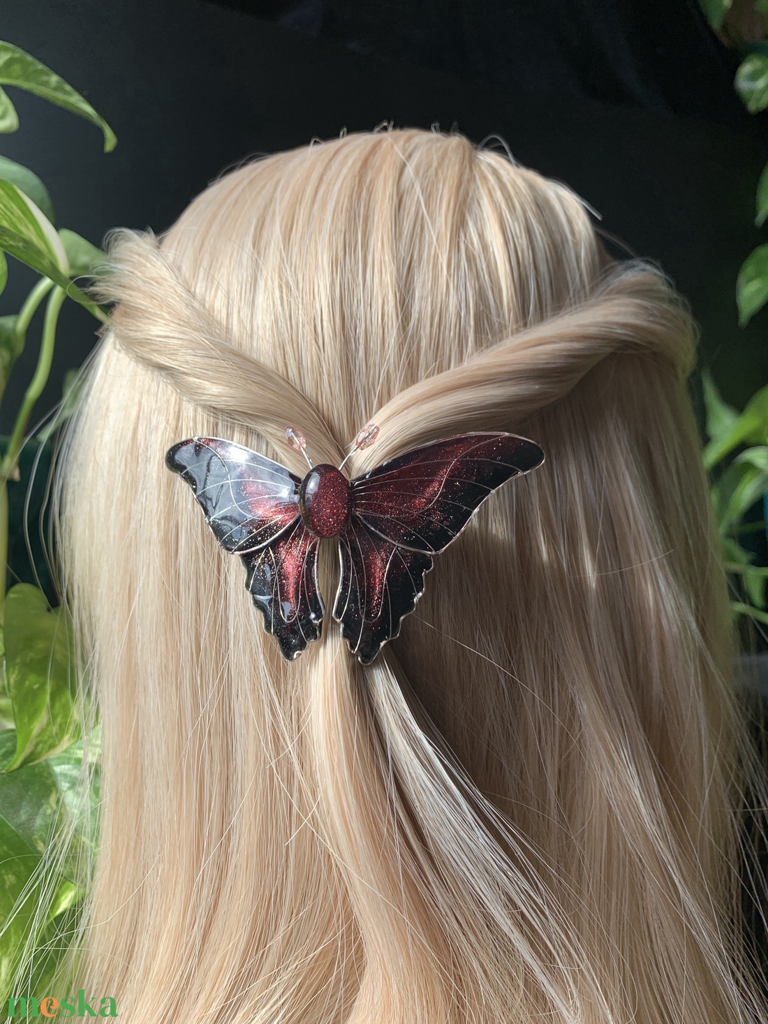Piros-fekete pillangós hajcsat - ruha & divat - hajdísz & hajcsat - hajdísz - Meska.hu