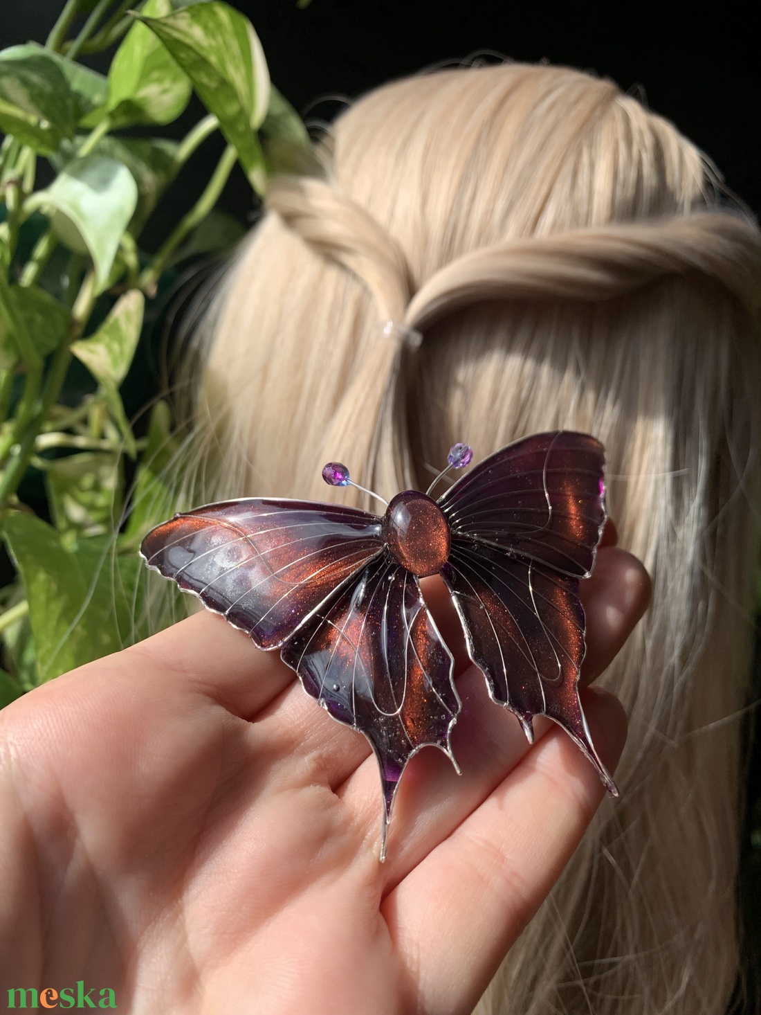 Lila-narancs farkaslepke hajcsat - ruha & divat - hajdísz & hajcsat - hajdísz - Meska.hu