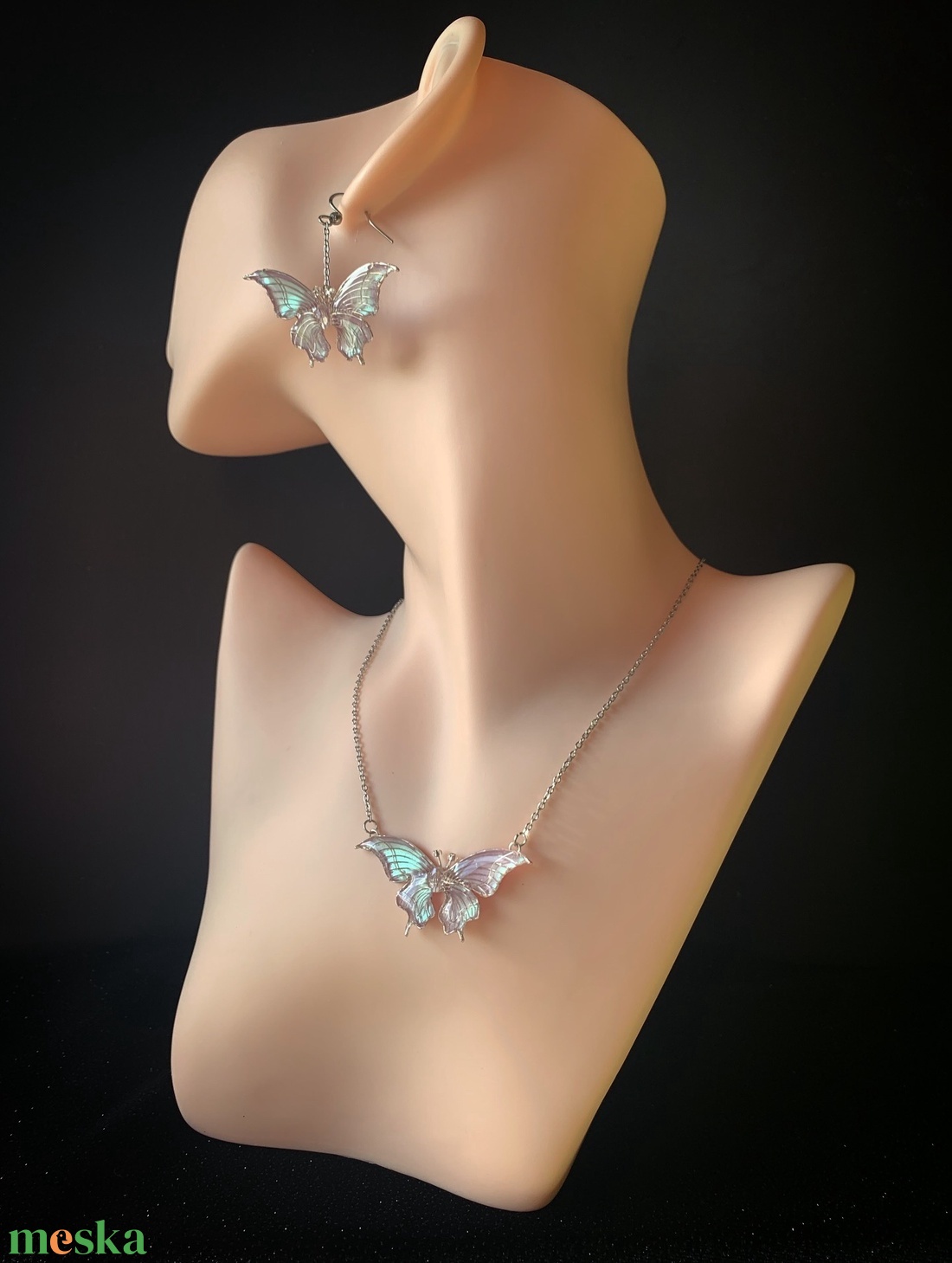 Lilás fehér pillangós ékszerszett - ruha & divat - hajdísz & hajcsat - hajdísz - Meska.hu