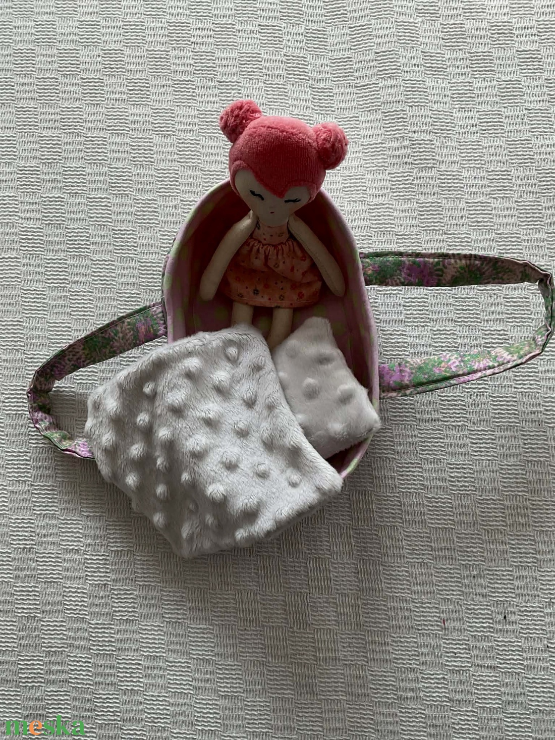 Mózeskosár babával. - baba - mama - baba ágynemű - babafészek - Meska.hu