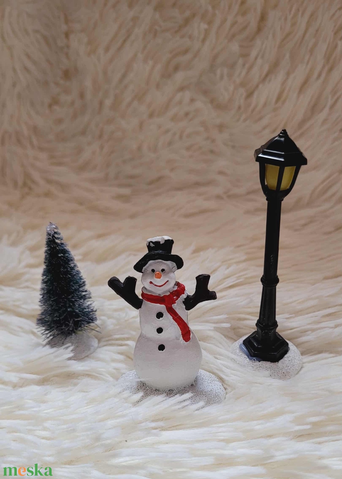 Karácsonyi falu kiegészítő szett 3 részes (Hóember, fenyő, kandeláber) - karácsony - karácsonyi lakásdekoráció - karácsonyi falu, házikó - Meska.hu