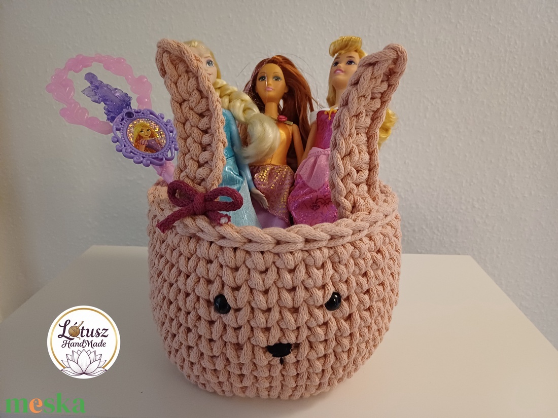 Horgolt nyuszi tároló -  - Meska.hu