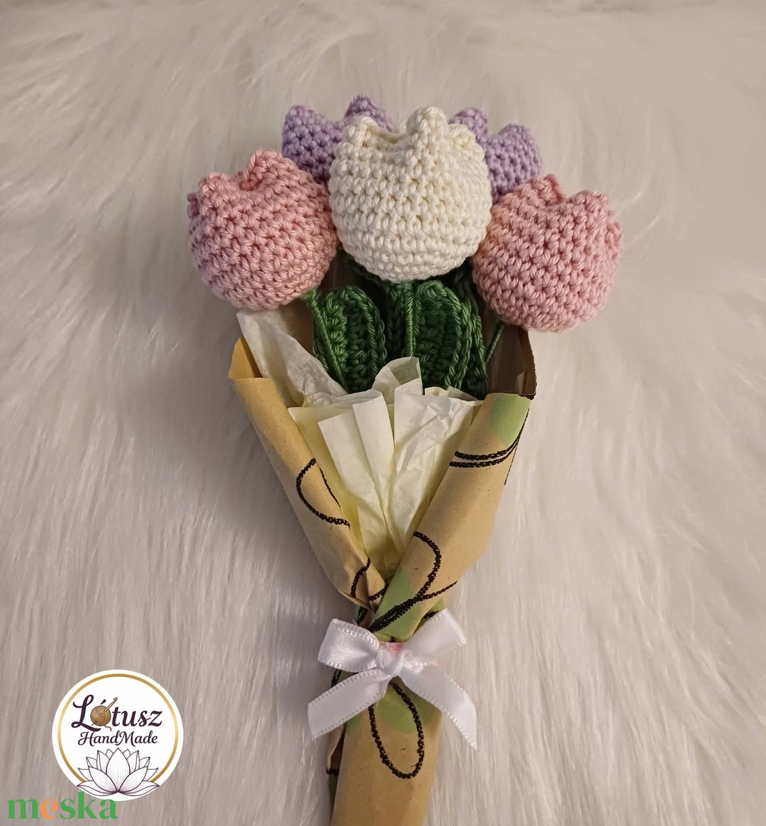 Horgolt tulipán csokor - otthon & életmód - virágdekoráció - virágok - virágcsokor - Meska.hu