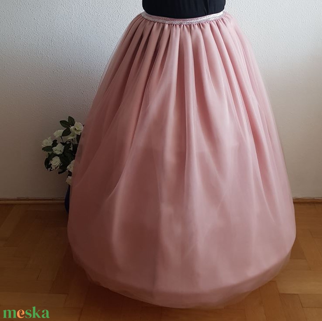 Púder tüll szoknya, alkalmi / menyecske hosszú, maxi szoknya csillogós derékkal - esküvő - ruha - menyasszonyi ruha - Meska.hu Púder tüll szoknya, alkalmi / menyecske hosszú, maxi szoknya csillogós derékkal - esküvő - ruha - menyasszonyi ruha - Meska.hu