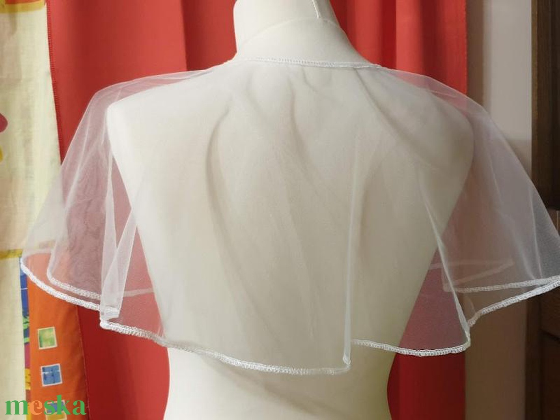 ESKÜVŐ BOL20 - Elegáns mini boleró, pelerin - gyerekeknek is - esküvő - kiegészítők - bolero és válltakaró - Meska.hu ESKÜVŐ BOL20 - Elegáns mini boleró, pelerin - gyerekeknek is - esküvő - kiegészítők - bolero és válltakaró - Meska.hu