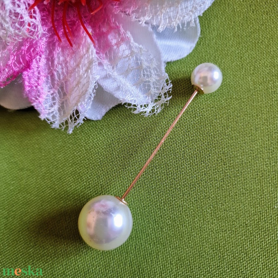 Kitűző, bross BRO348 - Gyöngyös melltű 15x70mm - ékszer - kitűző és bross - kitűző - Meska.hu Kitűző, bross BRO348 - Gyöngyös melltű 15x70mm - ékszer - kitűző és bross - kitűző - Meska.hu