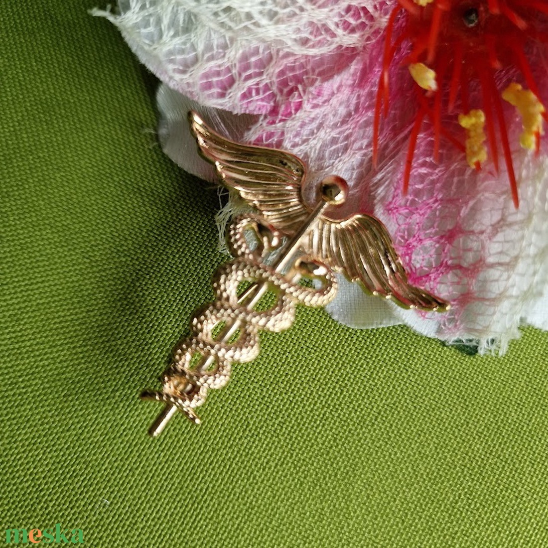 Kitűző, Bross BRO260 - Caduceus avagy Hermész botja akciós termékkép 1