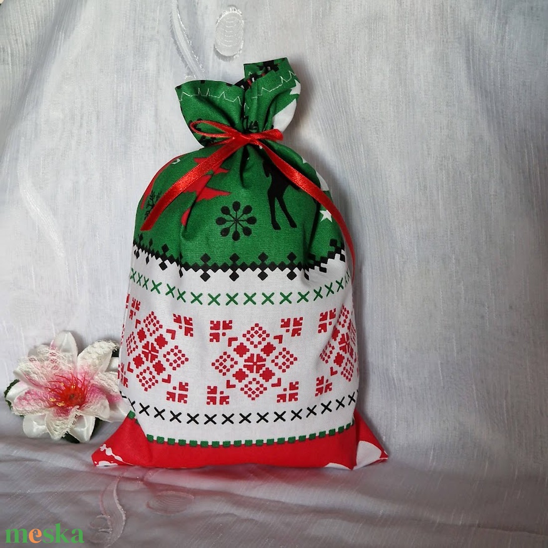 DCS51B - Karácsonyi fenyőfa, rénszarvas mintás mikulás zsák, textil ajándéktasak - zöld - karácsony - mikulás - mikulás zsák - Meska.hu