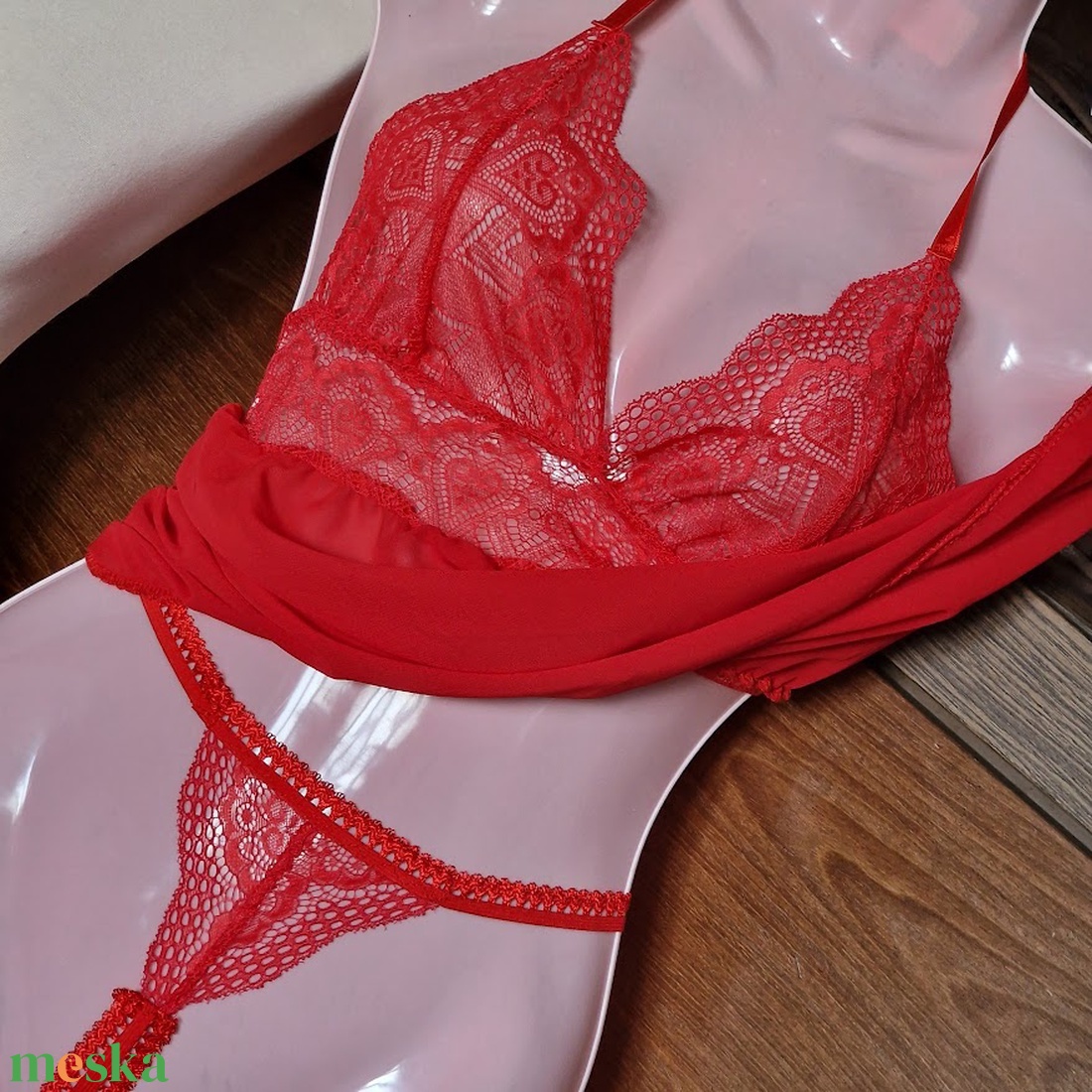 FEN129B - Női fehérnemű szett - Muszlin csipkés babydoll, hálóing nyitott tangával - ruha & divat - női ruha - fürdőruha & fehérnemű - Meska.hu