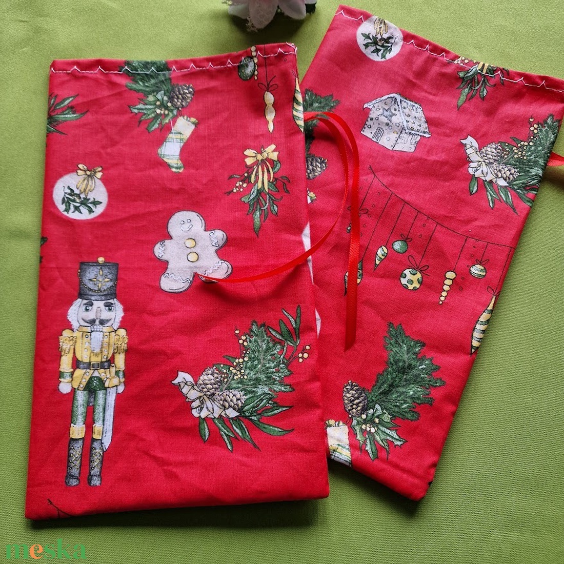 DCS125 - Diótörő, mézeskalács, karácsonyfa mintás mikulás zsák, textil ajándéktasak - piros - karácsony - mikulás - mikulás zsák - Meska.hu