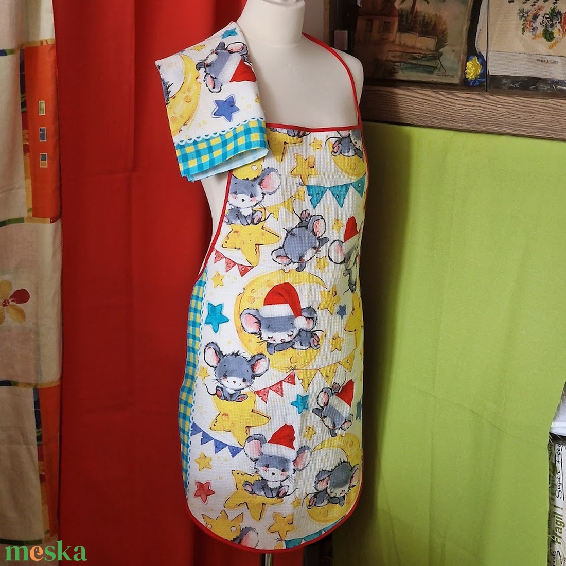 OTT37 - Karácsonyi manó és egér mintás pamut konyhai szett: kötény, konyharuha (törlőkendő) - otthon & életmód - konyhafelszerelés, tálalás - konyhai textil - kötény - Meska.hu