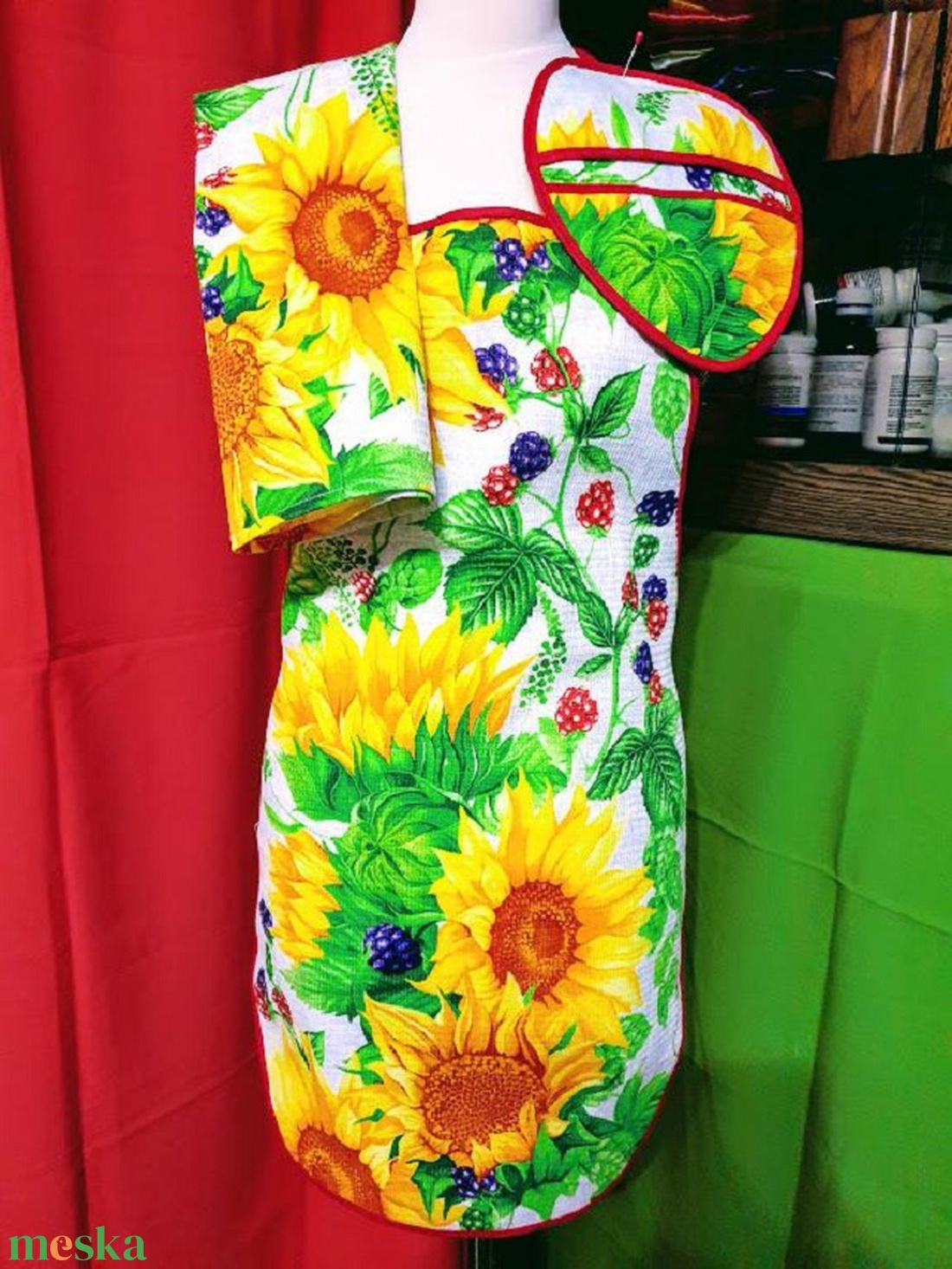 OTT35 - Pipacs, zöldség, naparforgós és Cica mintás pamut konyhai szett: kötény, konyharuha (törlőkendő) - otthon & életmód - konyhafelszerelés, tálalás - konyhai textil - kötény - Meska.hu