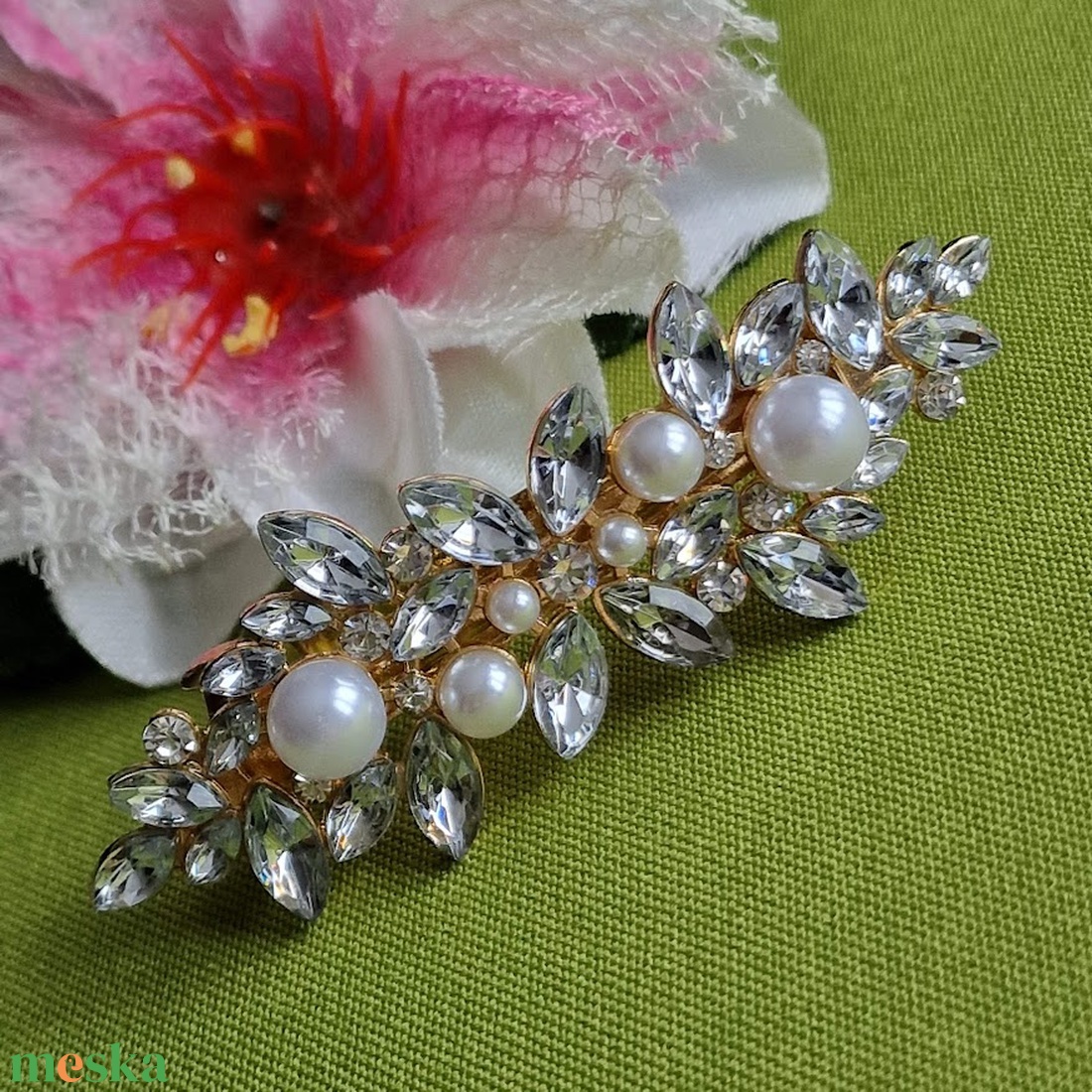 ESKÜVŐ HAD248 - Menyasszonyi kristályköves, gyöngyös franciacsat - esküvő - hajdísz - kontydísz & hajdísz - Meska.hu