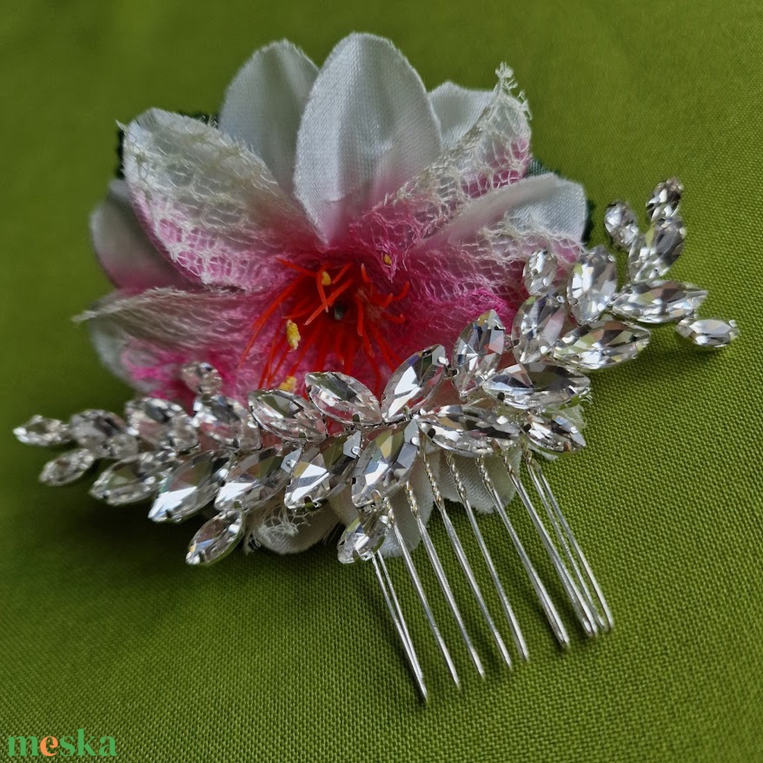 ESKÜVŐ HAD245 - Kristályköves levél mintás hajfésű, hajdísz  - esküvő - hajdísz - fésűs hajdísz - Meska.hu