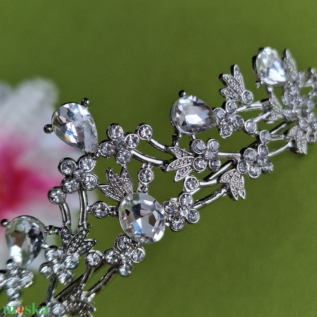 ESKÜVŐ HAD229 - Menyasszonyi kristályköves Tiara, hajpánt, hajdísz 30mm - esküvő - hajdísz - kontydísz & hajdísz - Meska.hu