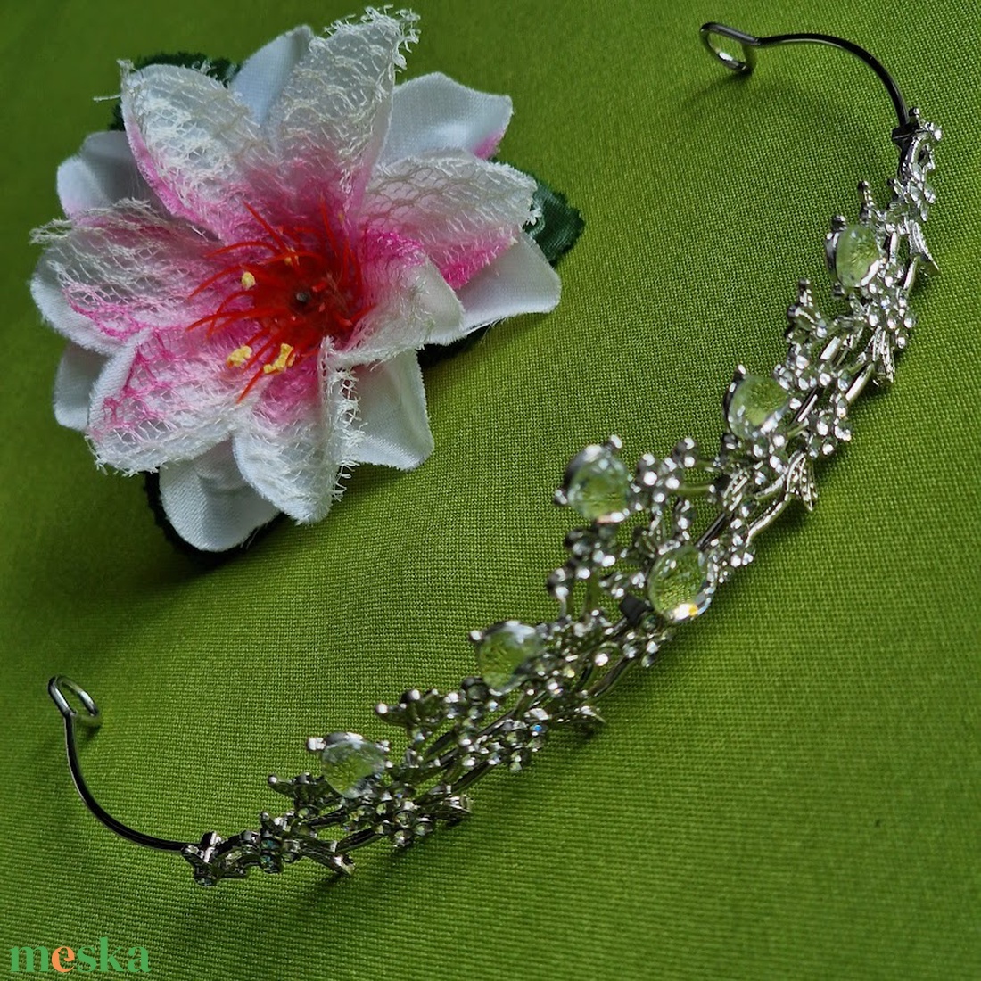 ESKÜVŐ HAD229 - Menyasszonyi kristályköves Tiara, hajpánt, hajdísz 30mm - esküvő - hajdísz - kontydísz & hajdísz - Meska.hu