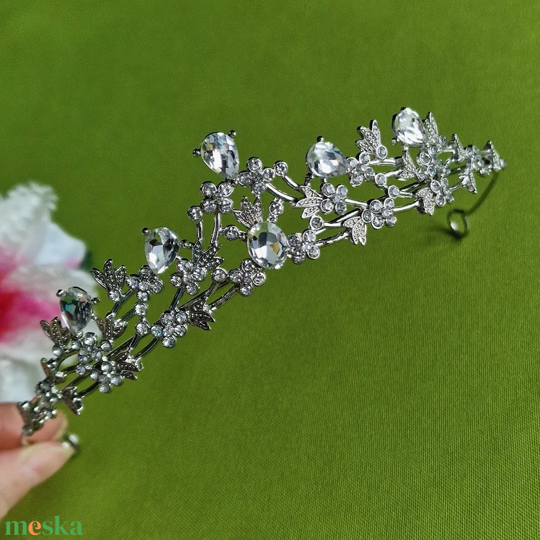 ESKÜVŐ HAD229 - Menyasszonyi kristályköves Tiara, hajpánt, hajdísz 30mm - esküvő - hajdísz - kontydísz & hajdísz - Meska.hu