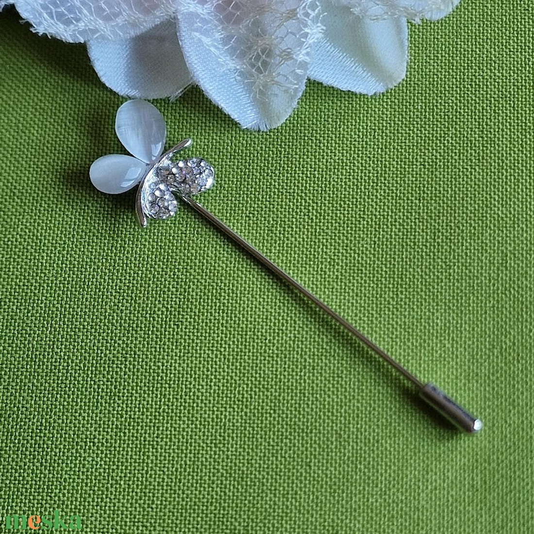 Hajtókatű, kitűző HAT02 - Strasszköves macskaszemes pillangó 17x70mm - ékszer - kitűző és bross - Meska.hu