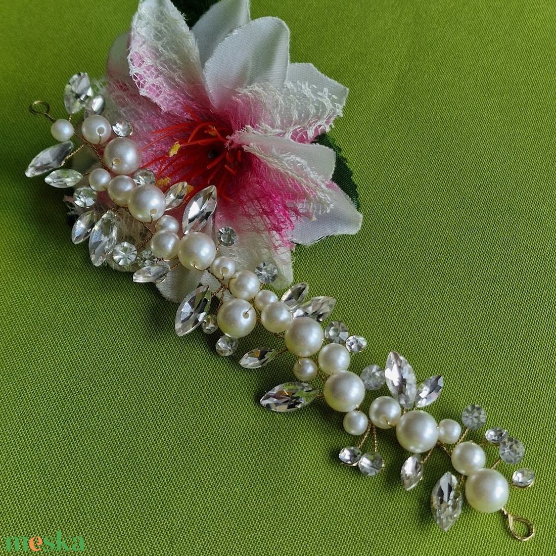 ESKÜVŐ HAD250 � Menyasszonyi gyöngyös strasszos hajdísz  18x3,8cm - esküvő - hajdísz - fésűs hajdísz - Meska.hu