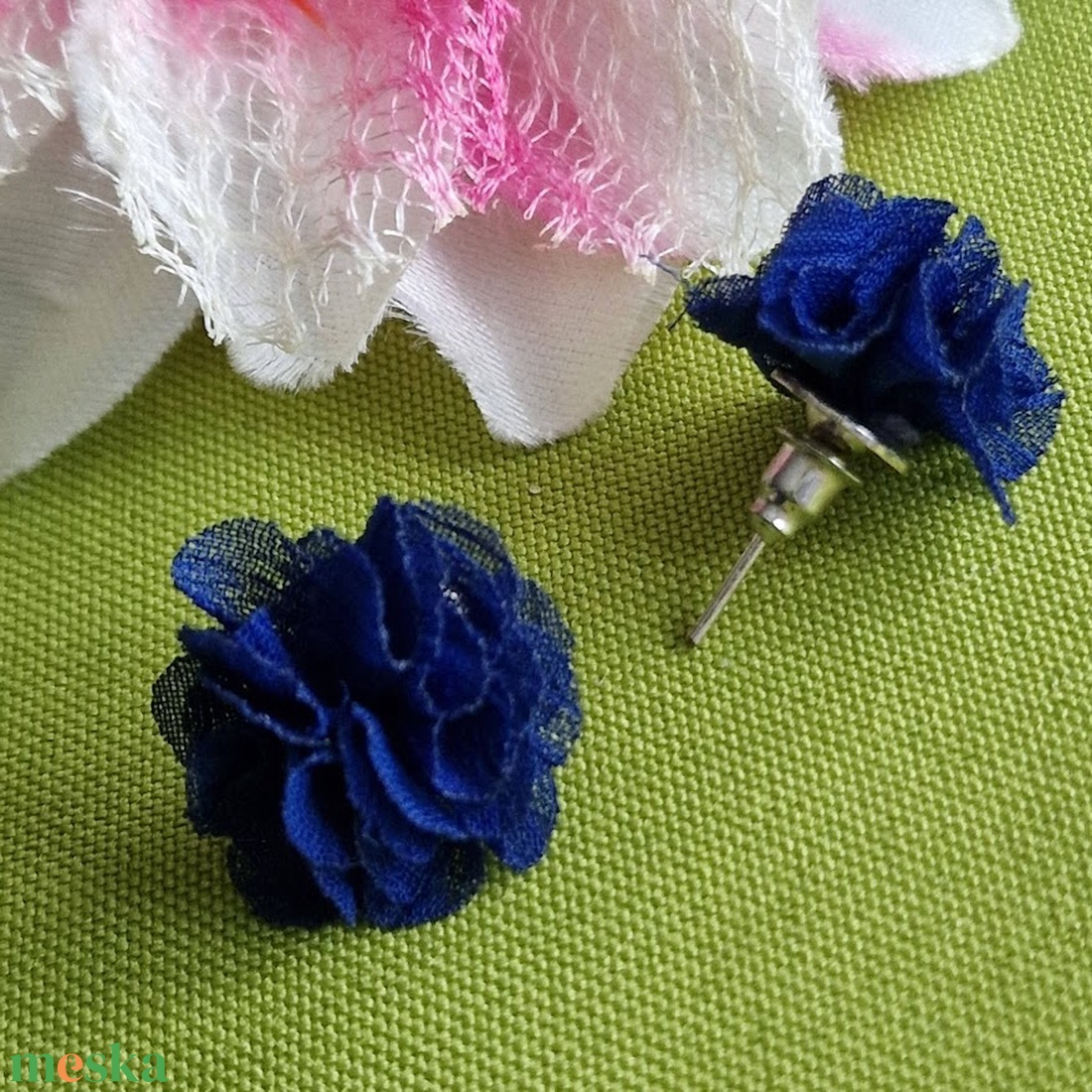 ESKÜVŐ ÉSZ18 - Királykék színű szett : fülbevaló + bross / kitűző / gyűrű - ékszer - ékszerszett - Meska.hu