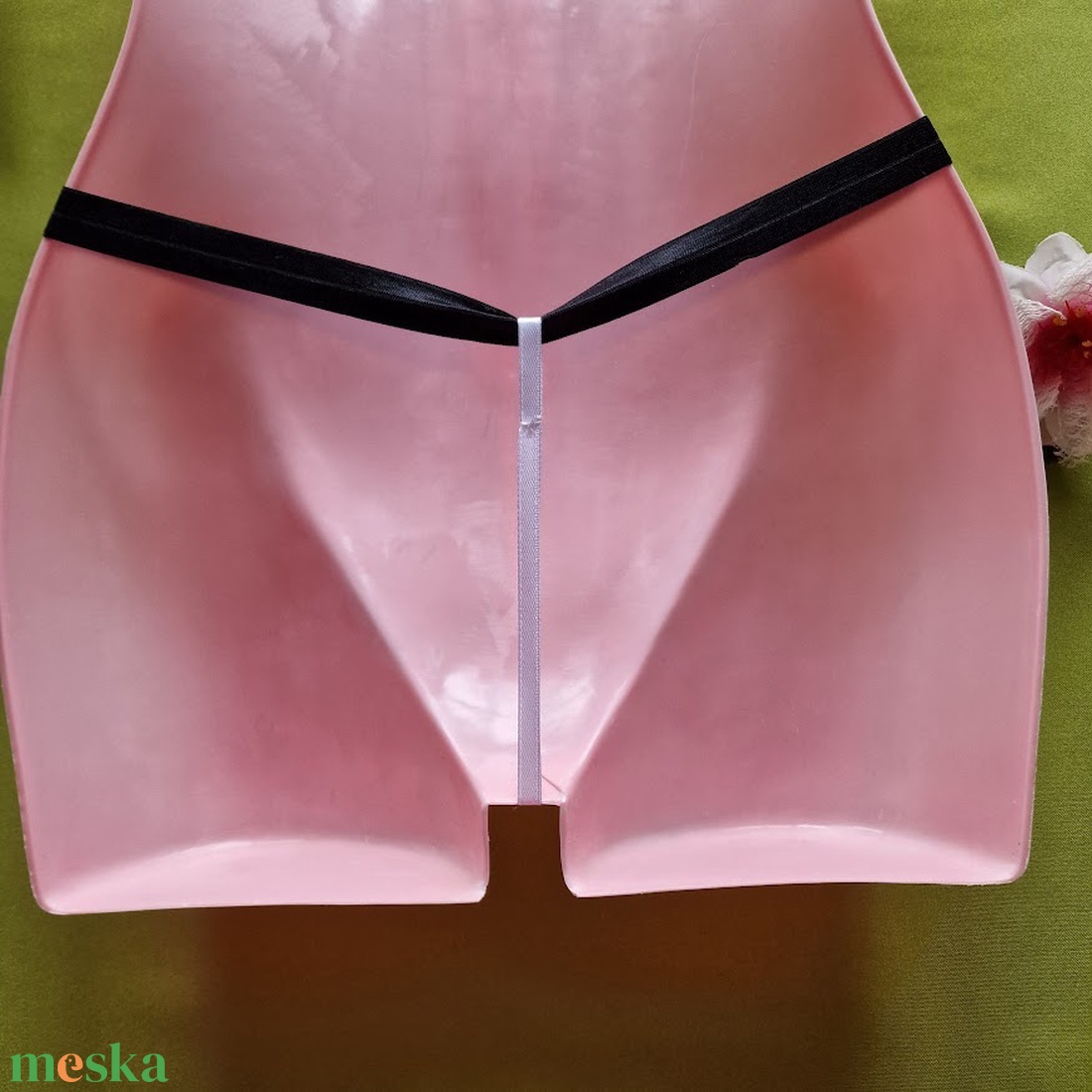 FEN55A - Női fehérnemű - Ezüst masnis, gyöngyös G-string tanga bugyi - ruha & divat - női ruha - fürdőruha & fehérnemű - Meska.hu