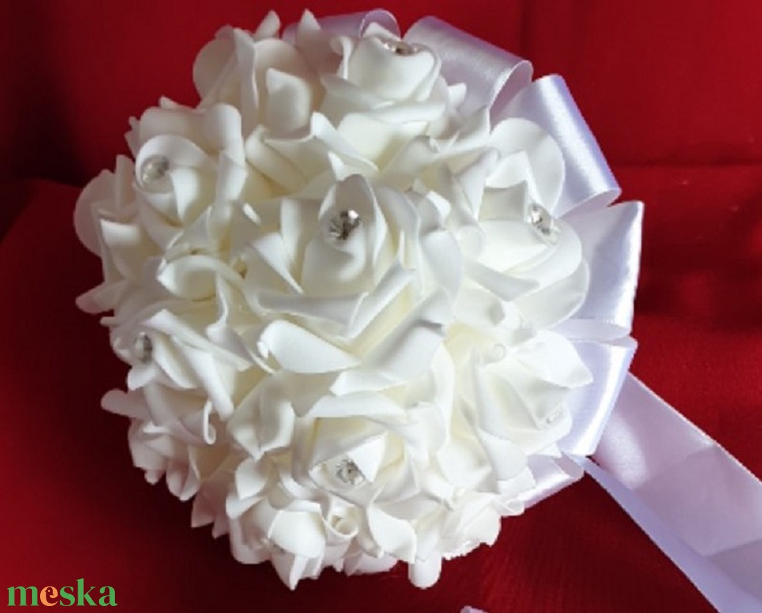 ESKÜVŐ MCS01 - 20x25cm-es Menyasszonyi csokor fehér habrózsákból - esküvő - menyasszonyi- és dobócsokor - Meska.hu