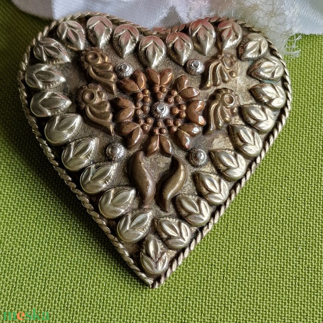 Kitűző, bross BRO421 - Antik hatású rosegold HAND made szív 55x58mm - ékszer - kitűző és bross - Meska.hu